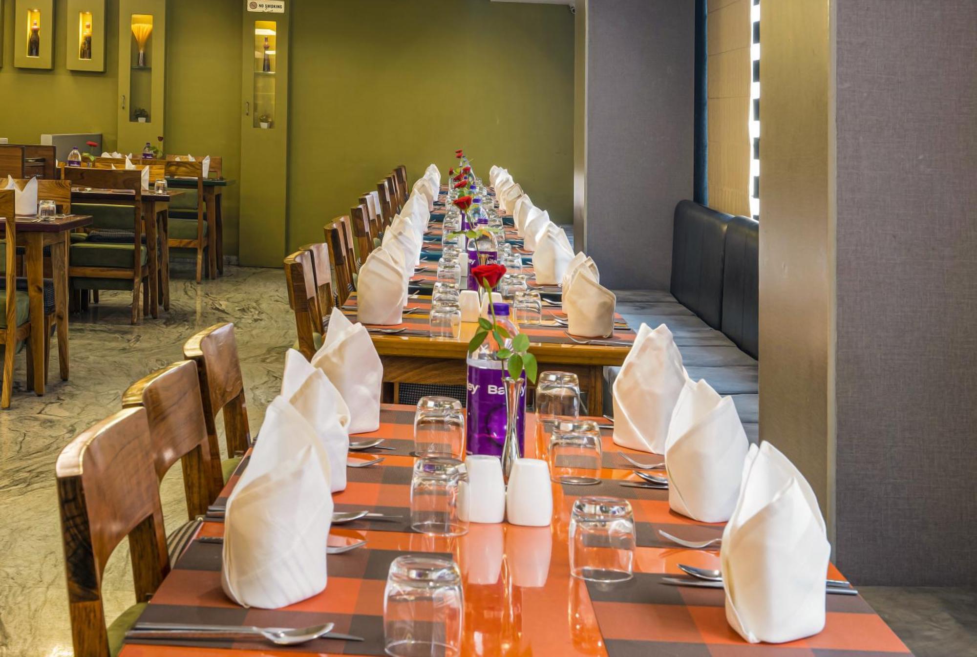 Effotel By Sayaji Indore Bagian luar foto