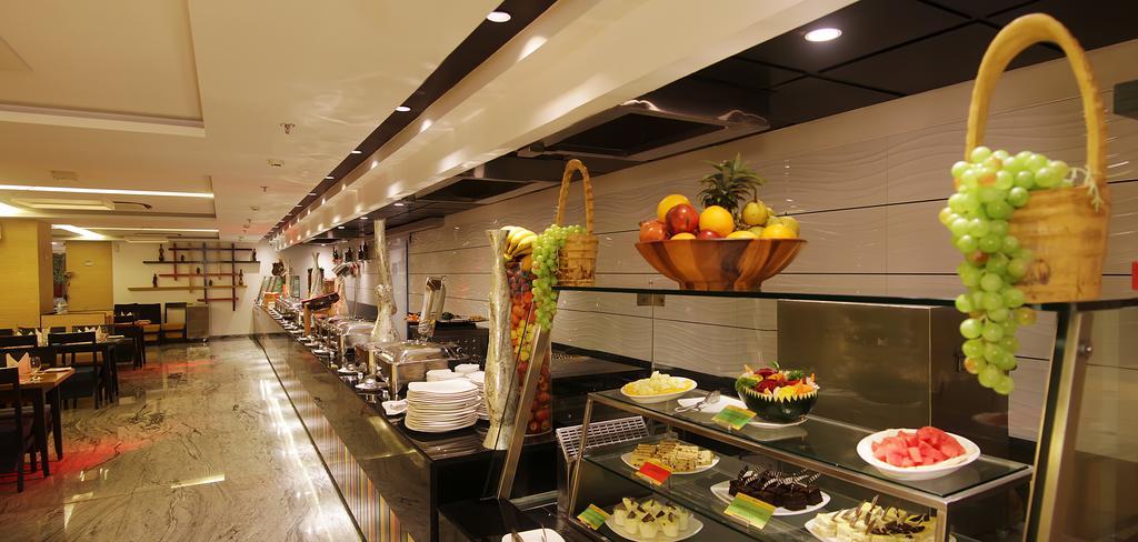 Effotel By Sayaji Indore Bagian luar foto